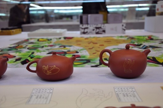 陶艺家李俊“花开见佛”紫砂作品亮相苏州创博会