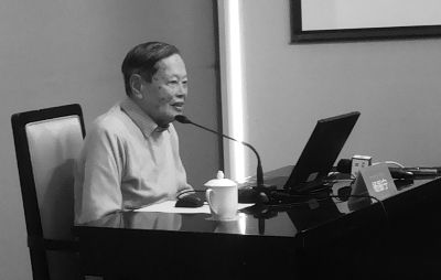 在中国美术馆听杨振宁先生说美